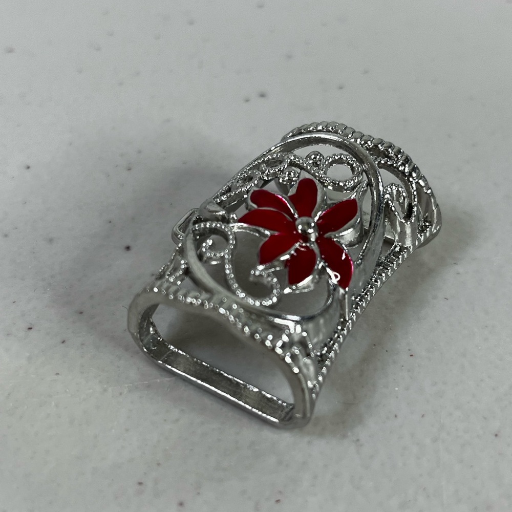 Lot of 9 silver toned scarf slides/bails with red poinsettia - scarf jewelry - Picture 8 of 8